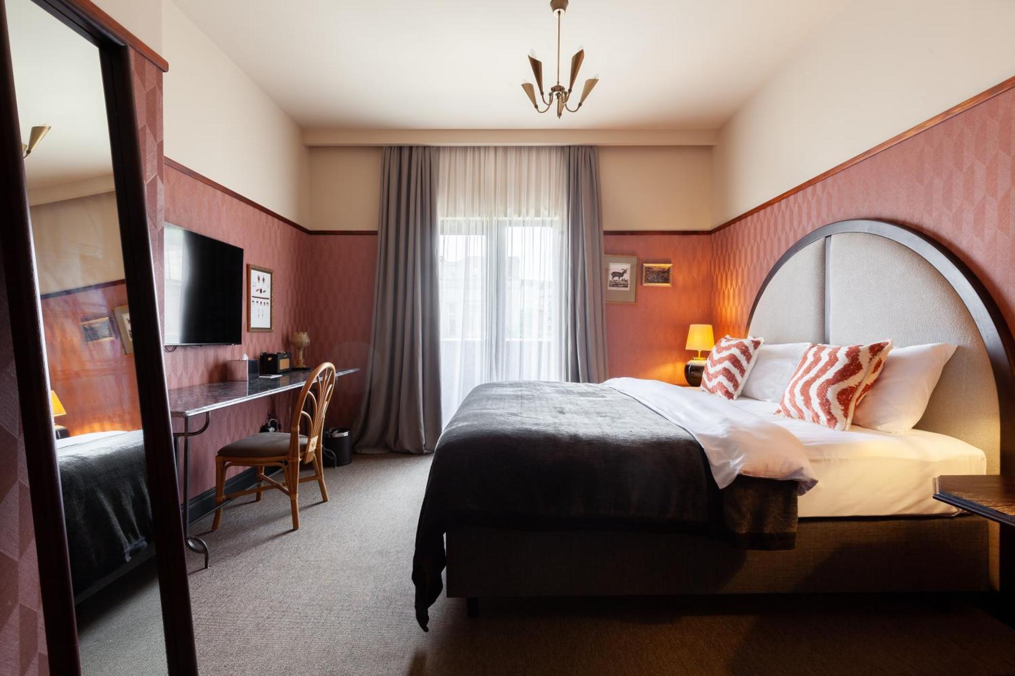 Communal Hotel คูทายสิ ภายนอก รูปภาพ